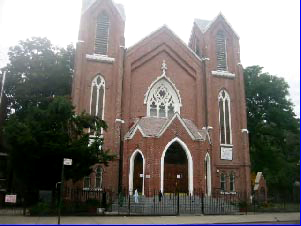 st-lukes.jpg (40412 bytes)